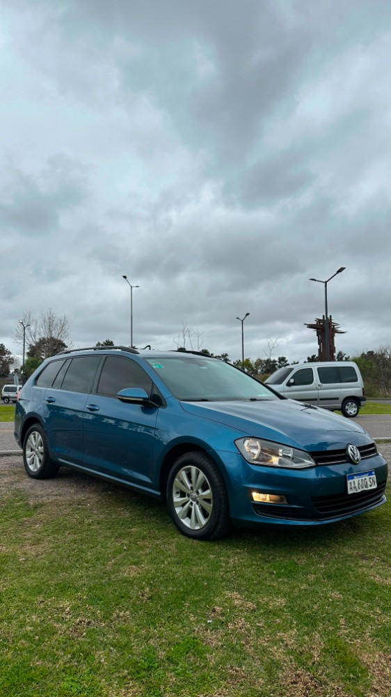 Volkswagen Golf Variant Bluemotion Techno 1.4L — foto 3